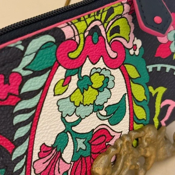 Vera Bradley Petal Paisley Slim Coin Purse Card Wallet - Retired 2014 - Mint! - Picture 5 of 8